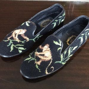 Needlepoint slipper size 8
